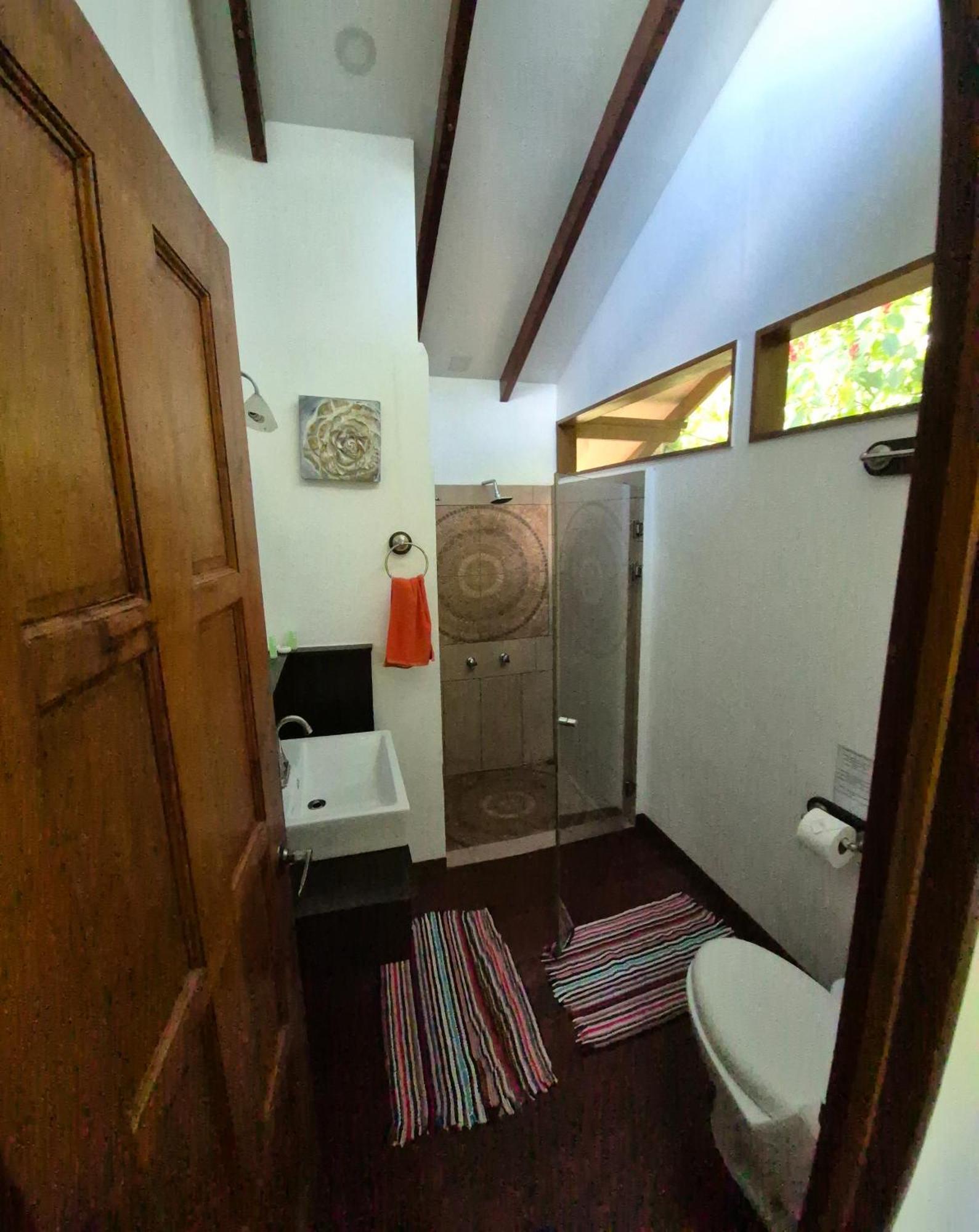 Bed and Breakfast Centro Ananda Guápiles Zewnętrze zdjęcie